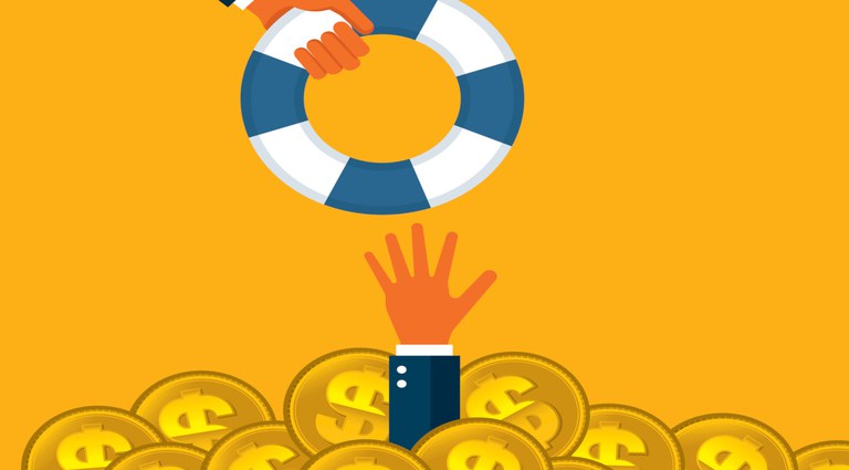 Ilustração com uma mão dando uma bóia para outra mão, de uma pessoa se "afogando" num mar de moedas (dívidas)