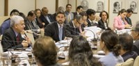 Governo discute Portal Único do Comércio Exterior