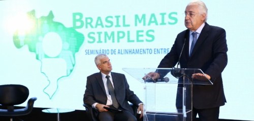 Jorge Rachid e Afif Domingos discursaram na abertura do seminário