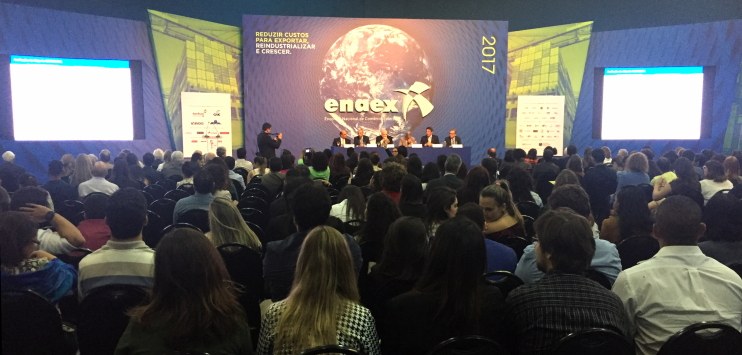 Evento teve como tema “Reduzir Custos para Exportar, Reindustrializar e Crescer"