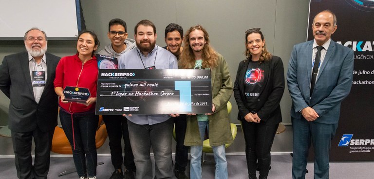 Vencedores Hackathon 2019.jpg