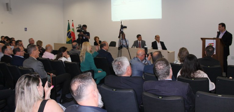 Lançamento Renave SC.JPG