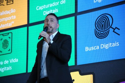 Close Carlos Rodrigo Lima no Innova Summit.jpg