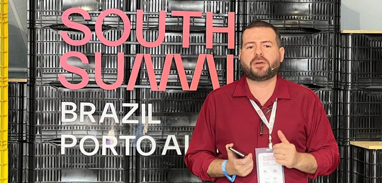 Eder Silva faz apresentação no South Summit Brazil