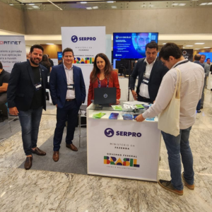 Estande do Serpro no 10º Enastic