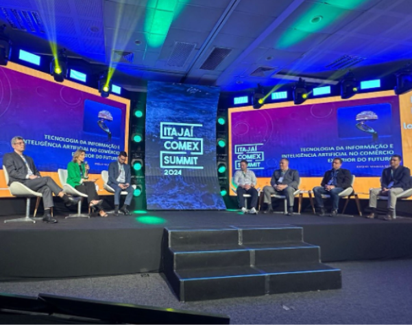Painel Tecnologia da Informação e Inteligência Artificial no Comércio Exterior do Futuro