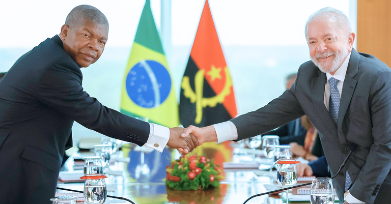 Presidente da República, Luiz Inácio Lula da Silva, durante reunião ampliada com o presidente da República de Angola, João Lourenço, no Palácio do Planalto, em Brasília