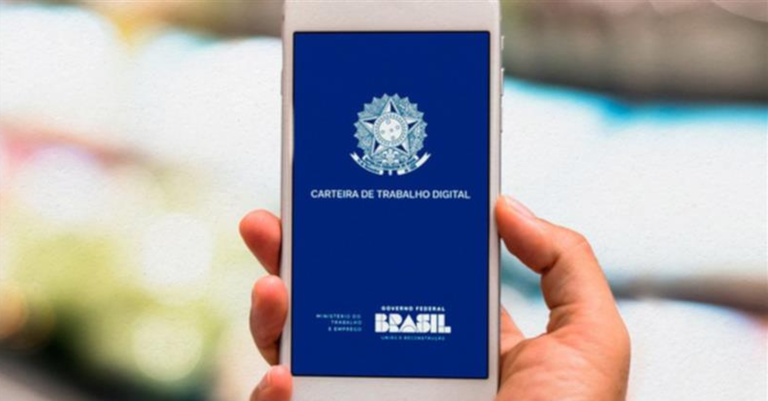 O Crédito do Trabalhador está disponível para todos os trabalhadores de carteira assinada, somente no aplicativo da Carteira do Trabalho Digital