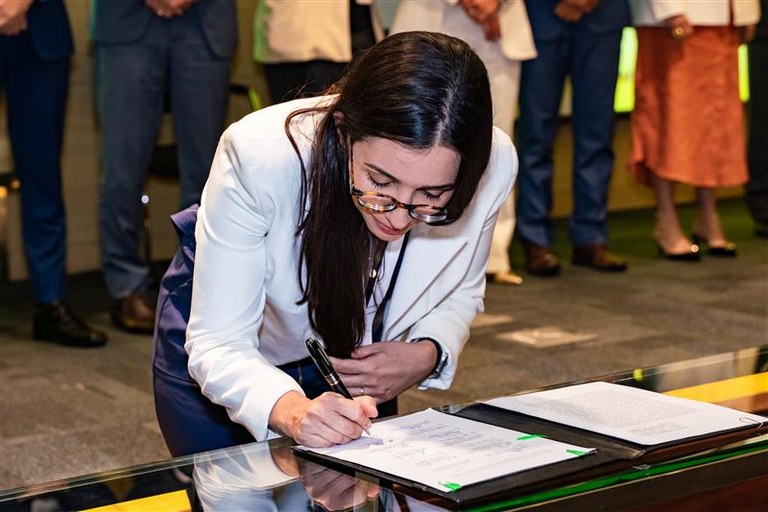 Clarice Cardim Pinheiro, corregedora do Serpro