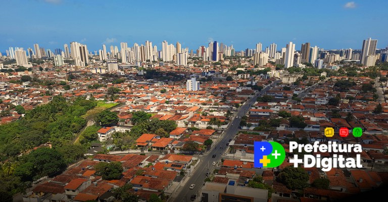 João Pessoa, capital da Paraíba - Marcos Elias de Oliveira Júnior, CC0, via Wikimedia Commons + Prefeitura Mais Digital.jpg
