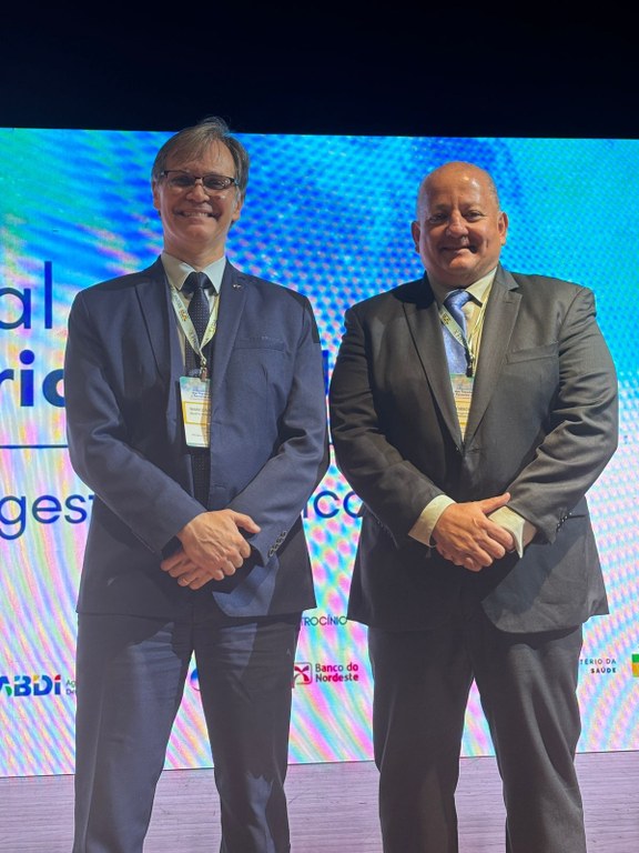 Marcos Flores (RFB) e Robson Dias (Serpro)
