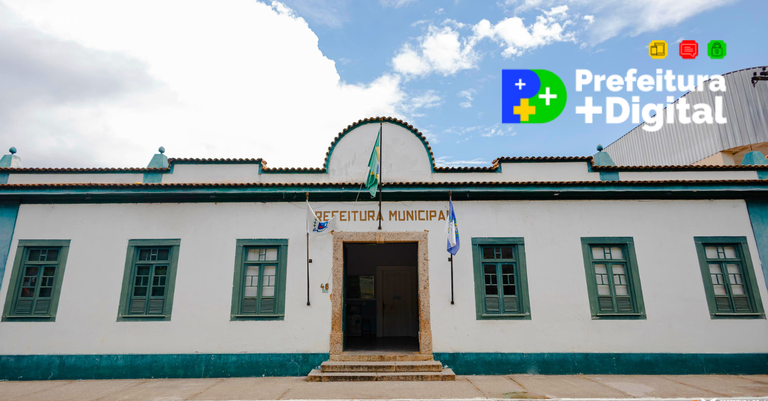 Fotografia da fachada da prefeitura de Silva Jardim