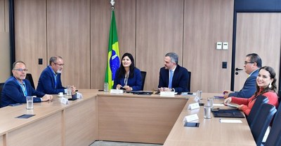 Serpro e Ministério de Portos e Aeroportos debatem sobre implantação de embarque biométrico no Brasil