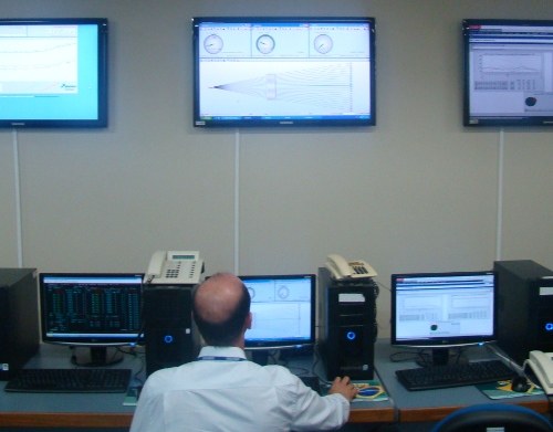 Sala de Comando é ativada nos períodos de pico do envio de declarações