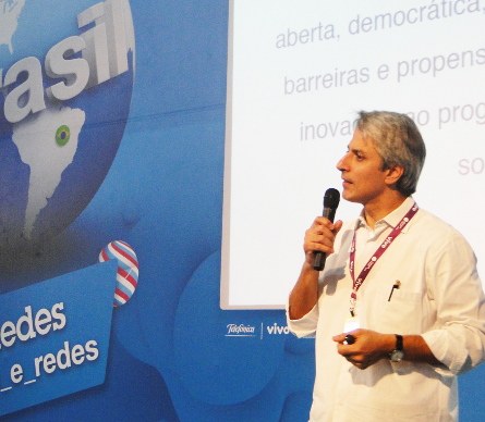 Lei funcionaria como espécie de "constituição" da internet 