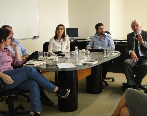 Reunião com representantes das duas instituições ocorreu ontem em Porto Alegre