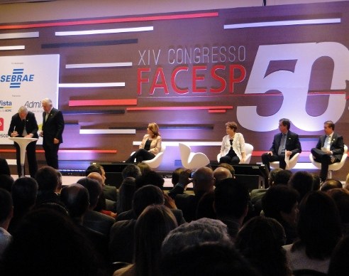 Contrato foi assinado em evento com a presença da presidenta Dilma Rousseff