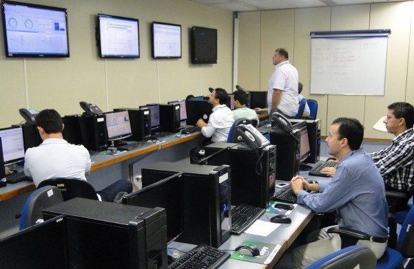 Máquinas, softwares e especialistas garantem o sucesso no envio de declarações 